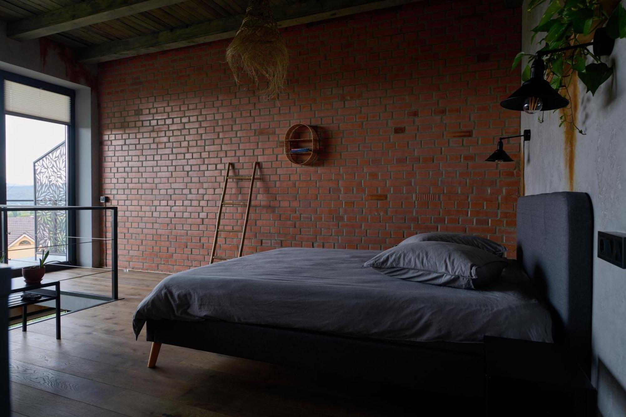 Апартаменты True Love С Видом На Горы Uzhhorod Room photo
